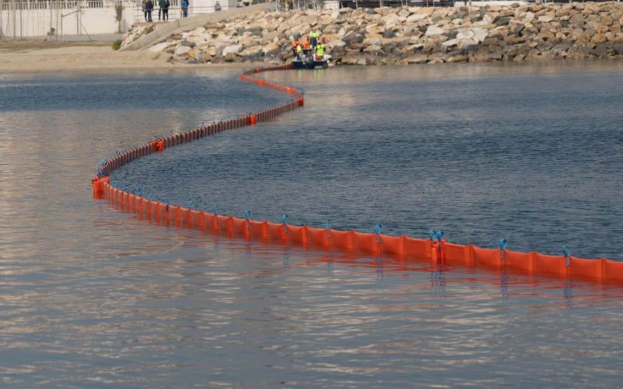 Barrera de contención petróleo de flotador plano